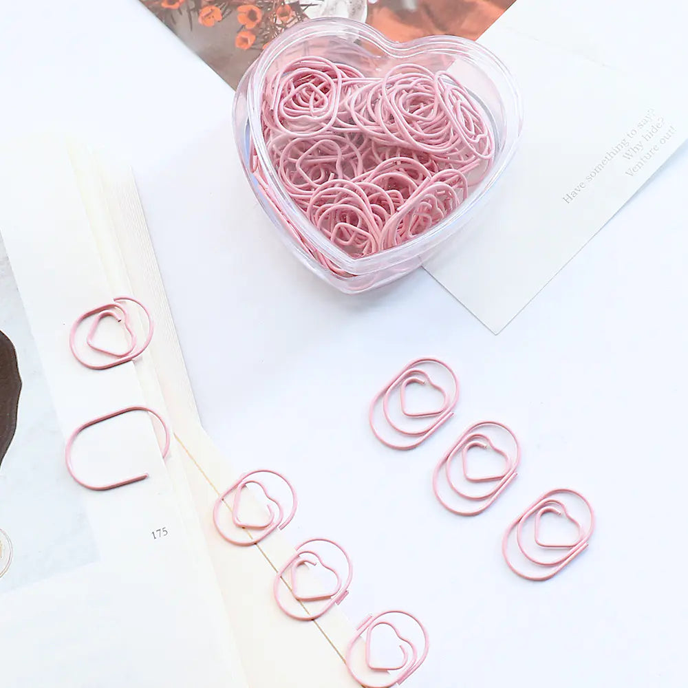 Creative Heart-Shaped Paper Clips for Valentine's Day