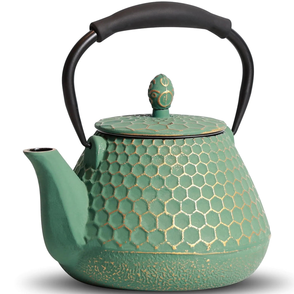 GUANGHEIRON Cast Iron Teapot 33oz Tea Kettle Stovetop Safe with Infuser for Tea Coffee Japanese Honeycomb Pattern Tea Pot Coated with Enameled Interior Silicone Handle 950ml Green
